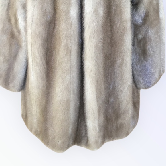 Vintage 80’s Autumn Haze Mink Fur Coat - Picture 8 of 16